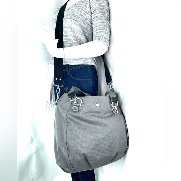 Lassig Green Label Gray Nylon Canvas Large Crossbody Diaper Bag kt052016 - Picture 2 of 12